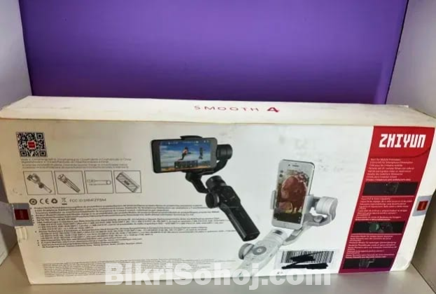 Zhiyun smooth 4 Smartphone Gimbal